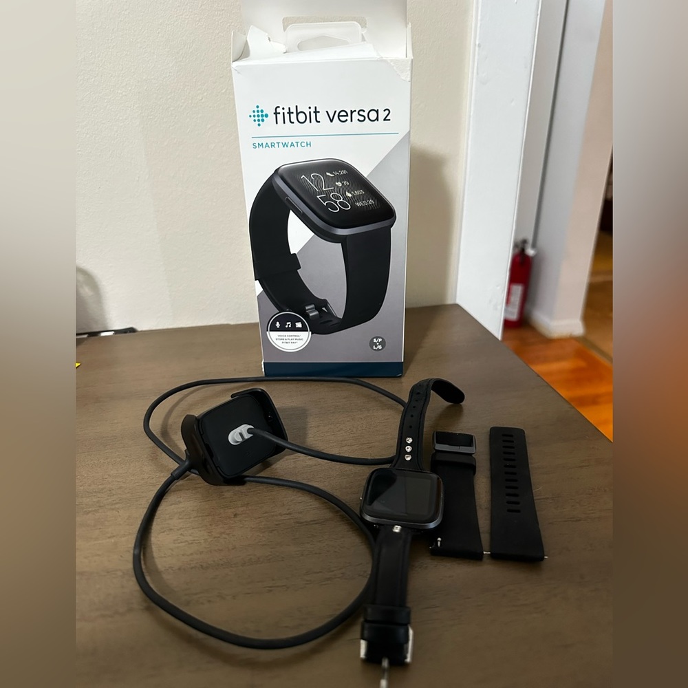 Fitbit Versa 2 Smartwatch